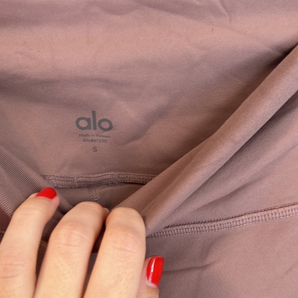 Alo yoga goddess legging mauve sz S - Picture 4 of 5